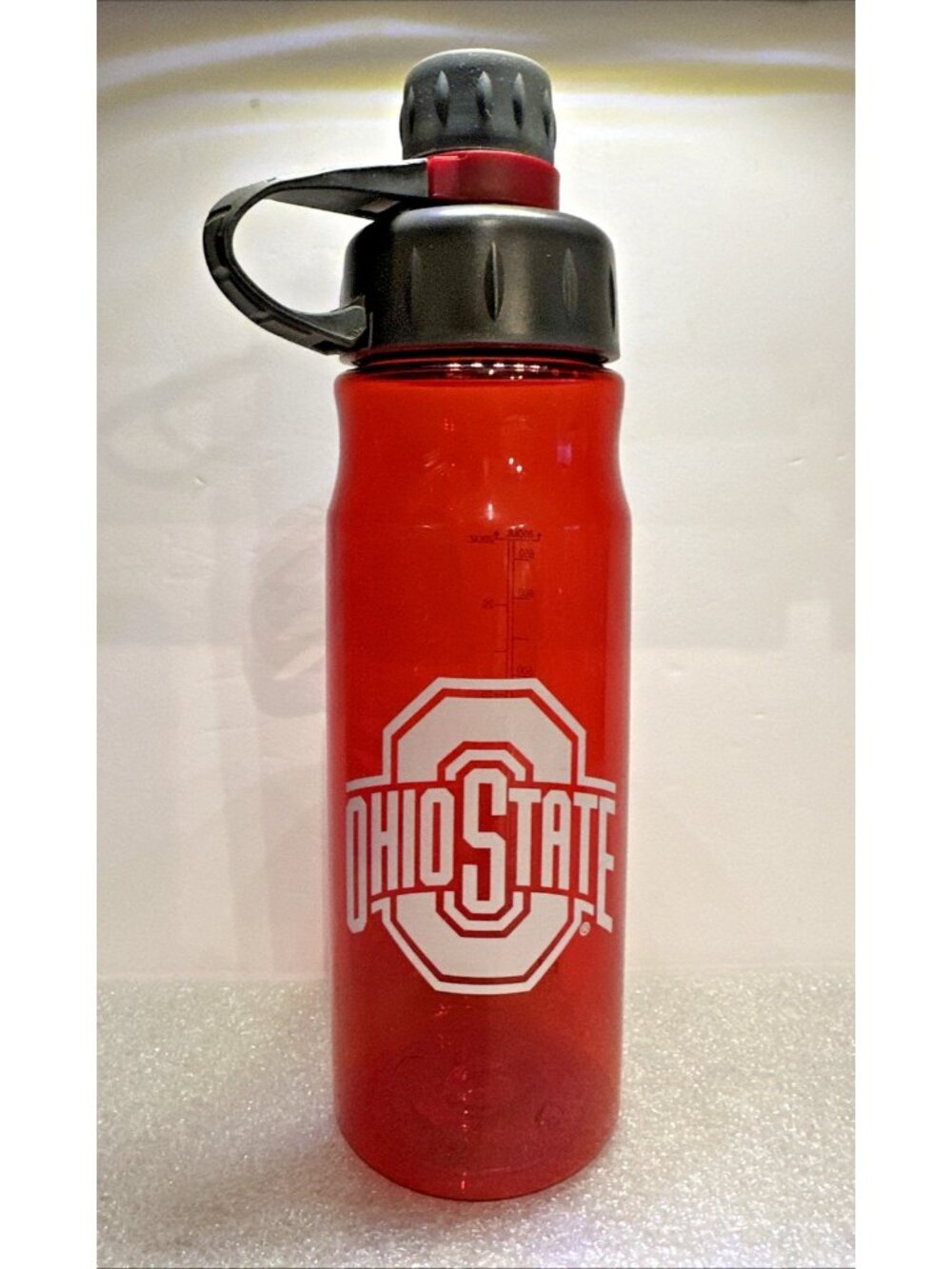 Ohio State Clear Red Plastic Water Bottle 28 oz With Ice / Fruit Filter BPA Free
